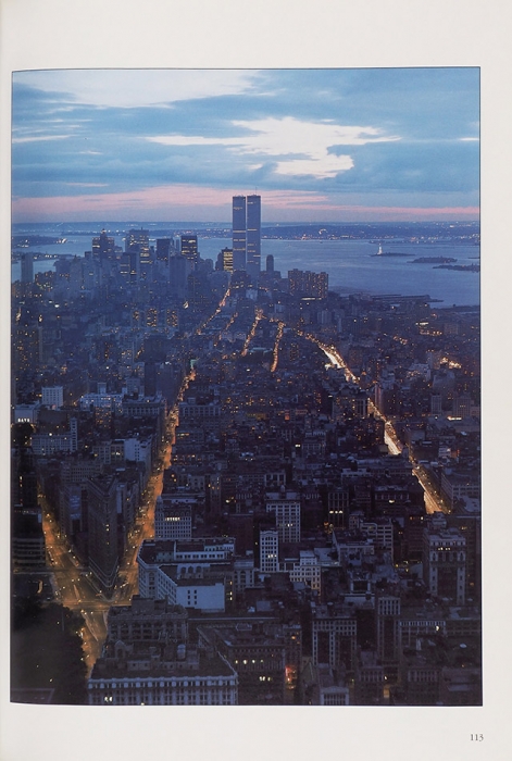 Харрис, Б. Нью-Йорк. Фото-путешествие. [New York. A photographic journey. На англ. яз.]. Нью-Йорк: Crescent Books, 1989.