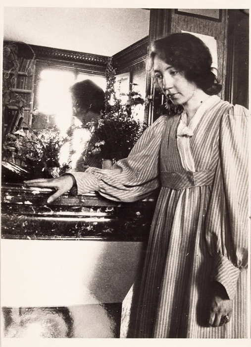 Подборка из 18 фотографий, связанных с Маргаритой Сабашниковой. 1890-1960-е гг.