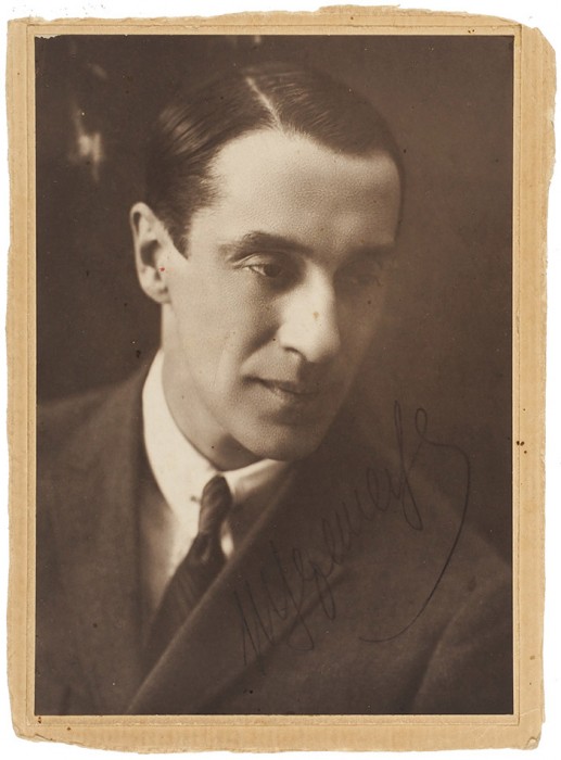 Фотография Н. Церетелли с автографом / фотоателье Л. Леонидов. М., 1930-е гг.